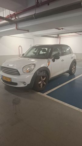 מודעת רכב מיני קאנטרימן
