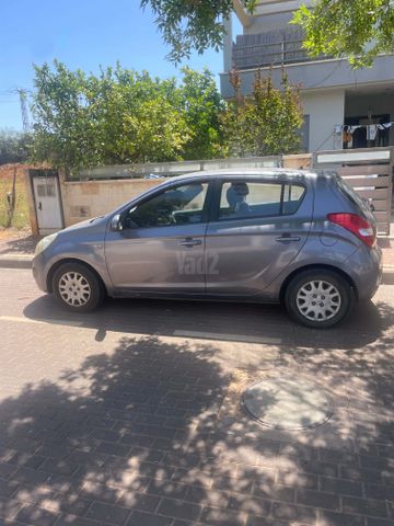 מודעת רכב יונדאי i20