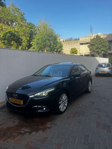 מודעת רכב מאזדה 3