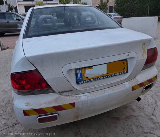 מודעת רכב מיצובישי לנסר