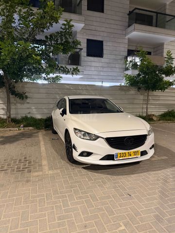 מודעת רכב מאזדה 6