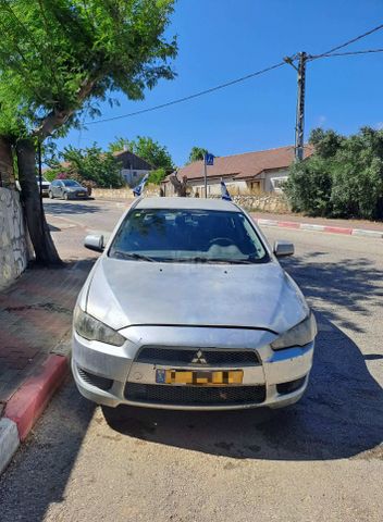 מודעת רכב מיצובישי טרייטון / L200