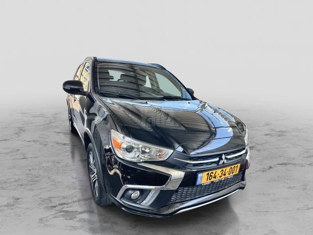 מודעת רכב מיצובישי ASX