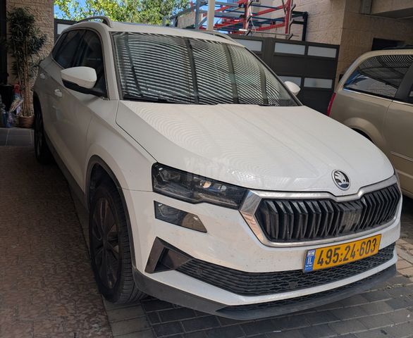 מודעת רכב סקודה קארוק