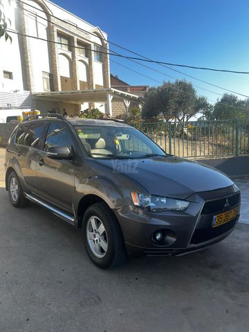 מודעת רכב מיצובישי אאוטלנדר