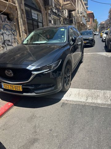 מודעת רכב מאזדה CX-5
