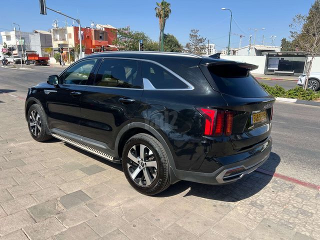 מודעת רכב קיה סורנטו 3