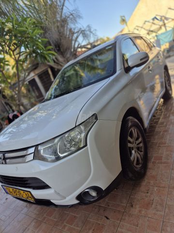 מודעת רכב מיצובישי אאוטלנדר