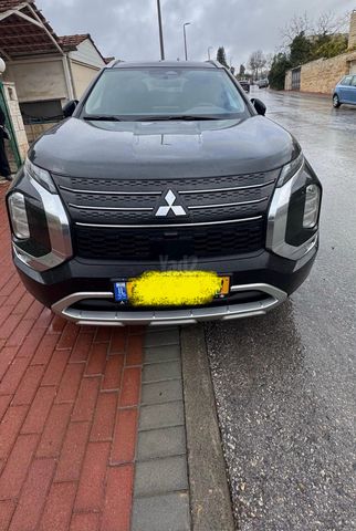 מודעת רכב מיצובישי אאוטלנדר