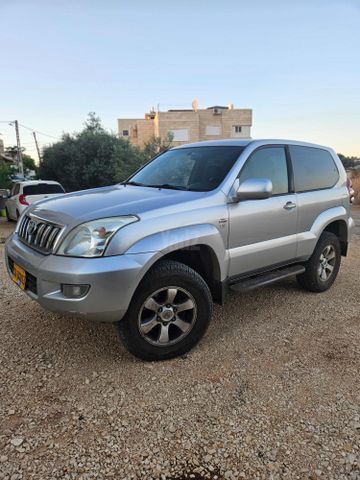 מודעת רכב טויוטה לנד קרוזר