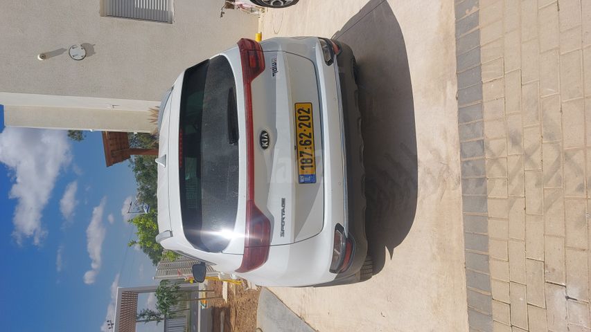 מודעת רכב קיה ספורטז'