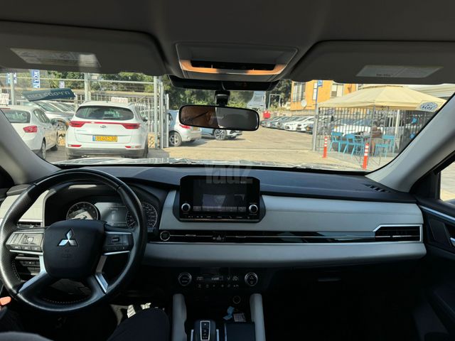 מודעת רכב מיצובישי אאוטלנדר