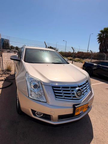 מודעת רכב קאדילק SRX