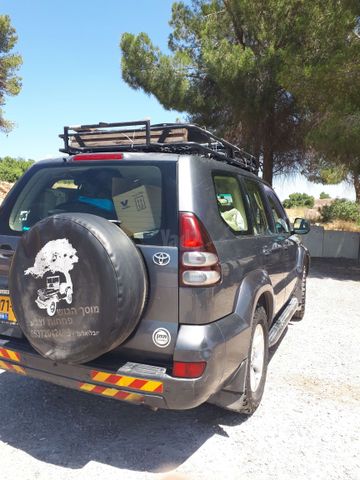 מודעת רכב טויוטה לנד קרוזר