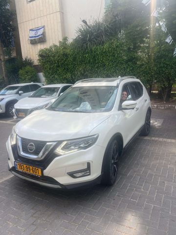 מודעת רכב ניסאן אקס טרייל