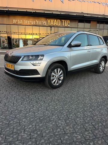 מודעת רכב סקודה קארוק 1