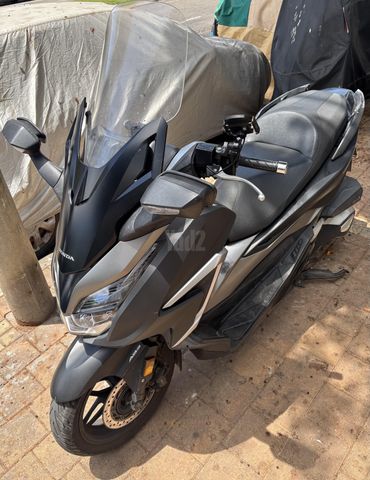 מודעת רכב הונדה פורזה 350
