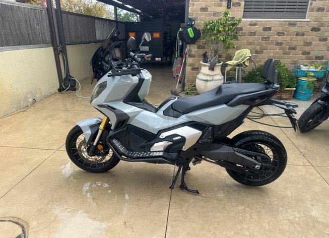 מודעת רכב הונדה X-ADV750