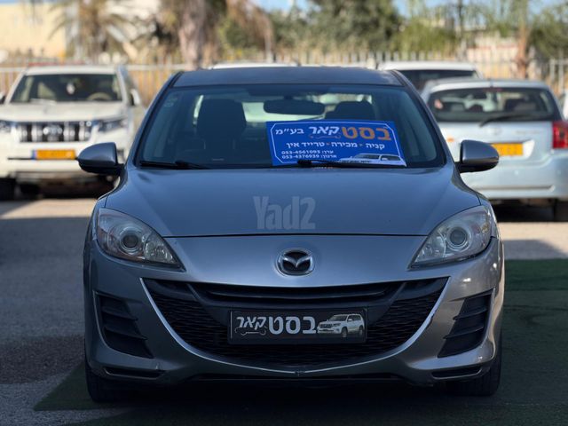 מודעת רכב מאזדה 3