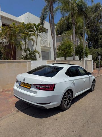 מודעת רכב סקודה סופרב 3