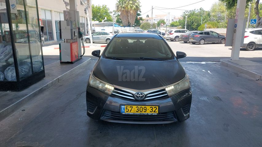 מודעת רכב טויוטה קורולה