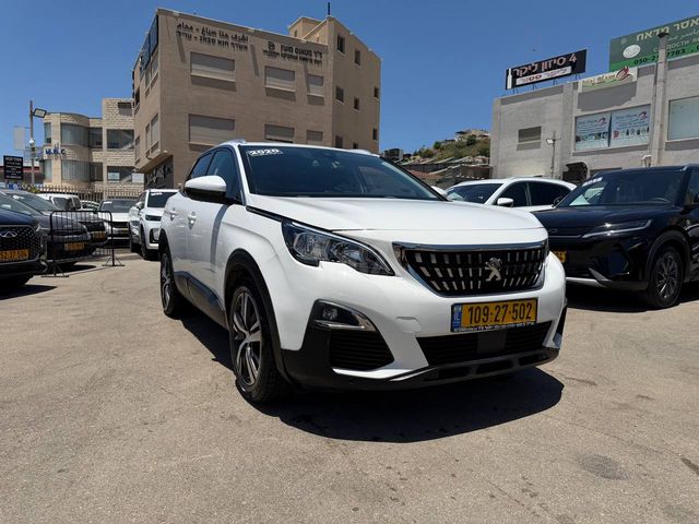 מודעת רכב פיג'ו 3008