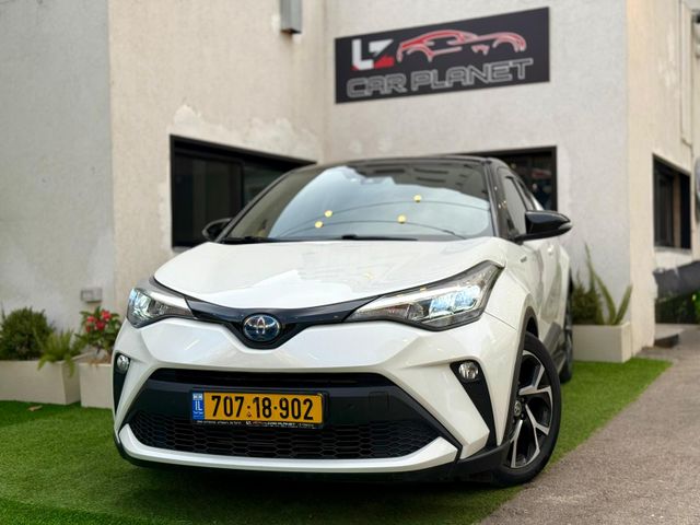 מודעת רכב טויוטה C-HR 2