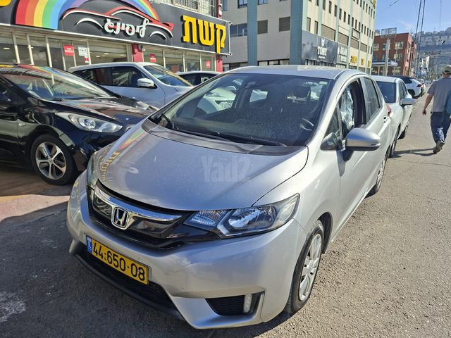 מודעת רכב הונדה ג'אז