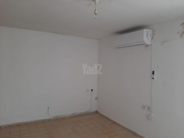 תרשיש 525