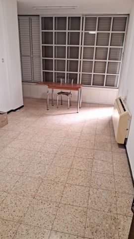 הנביאים 25