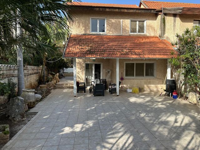 אהבה 