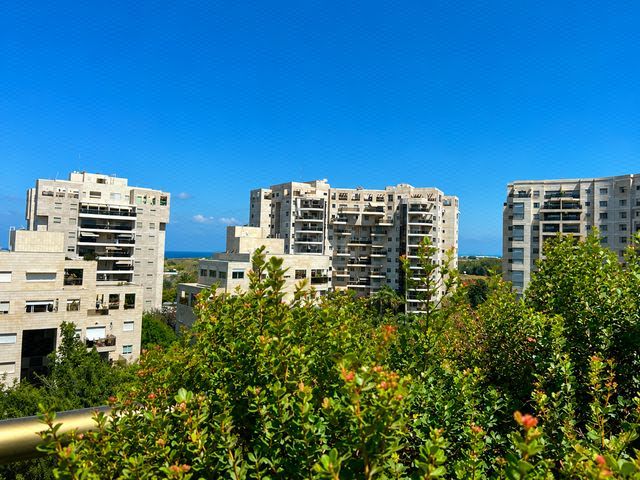 שמואל תמיר 