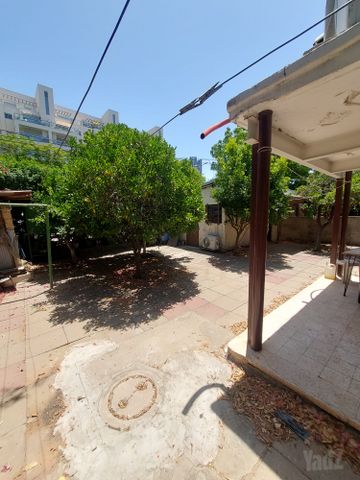 דו משפחתי למכירה בתל אביב יפו (תיווך) — 5