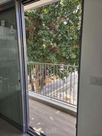 דירה למכירה בתל אביב יפו (תיווך) — 2