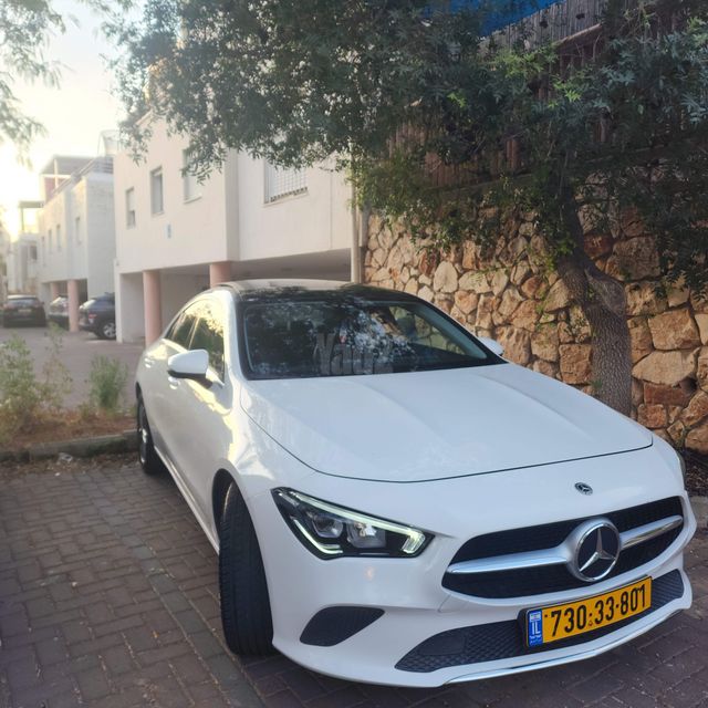 מודעת רכב מרצדס-בנץ CLA
