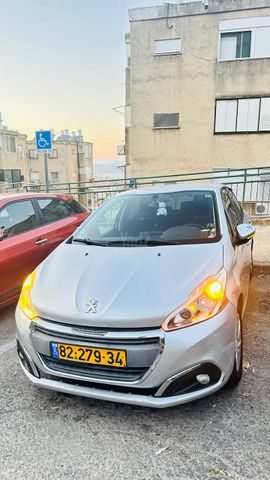 מודעת רכב פיג'ו 208