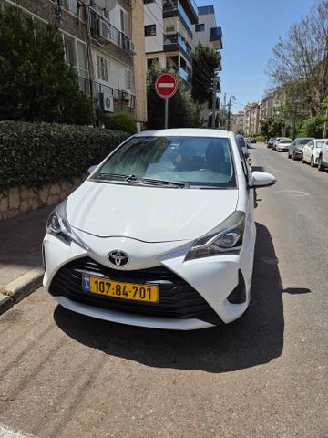 מודעת רכב טויוטה יאריס