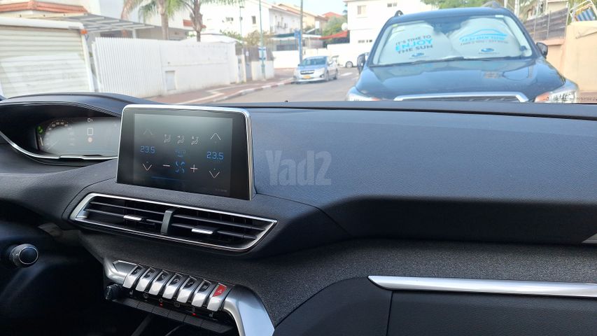 מודעת רכב פיג'ו 3008