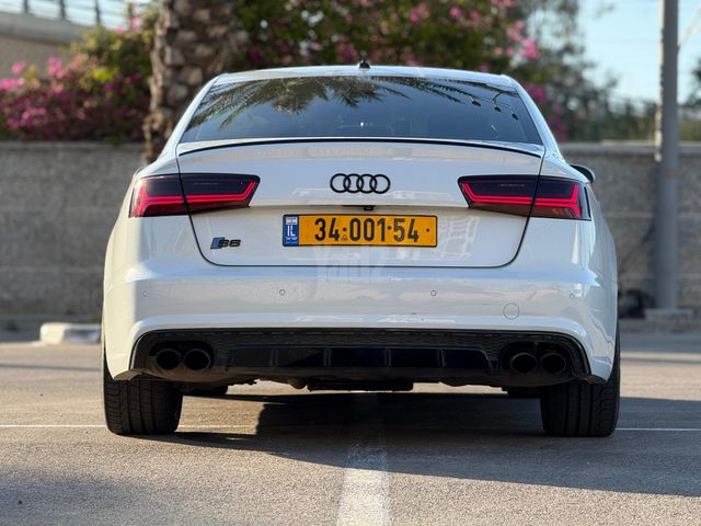 מודעת רכב אאודי S6