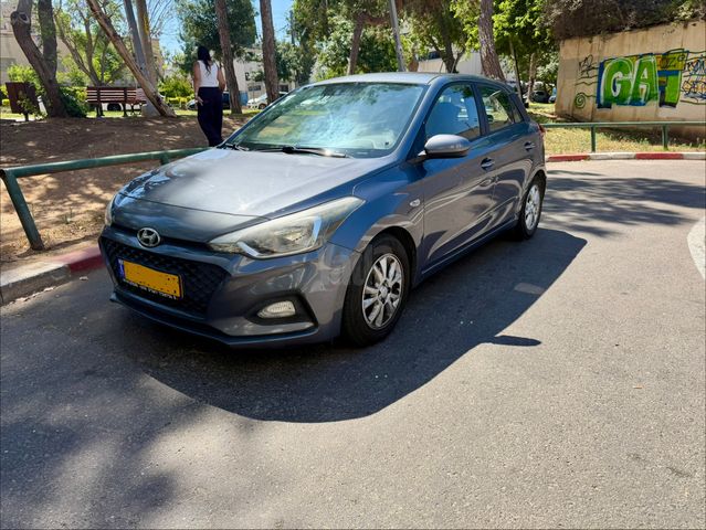 מודעת רכב יונדאי i20