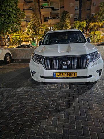 מודעת רכב טויוטה לנד קרוזר