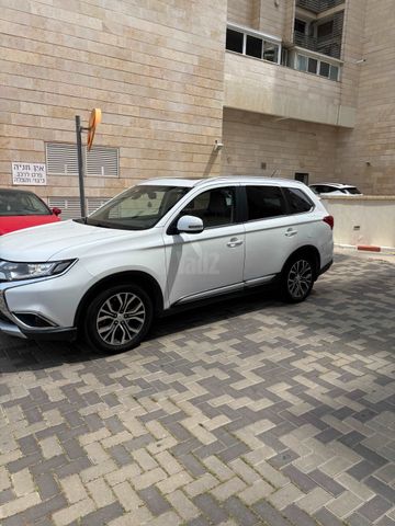 מודעת רכב מיצובישי אאוטלנדר