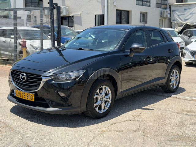מודעת רכב מאזדה CX-3