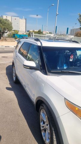 מודעת רכב פורד אקספלורר