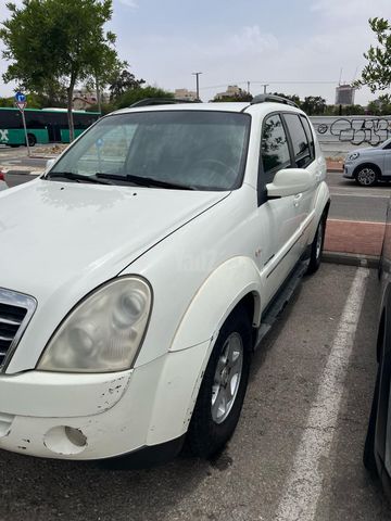 מודעת רכב סאנגיונג רקסטון