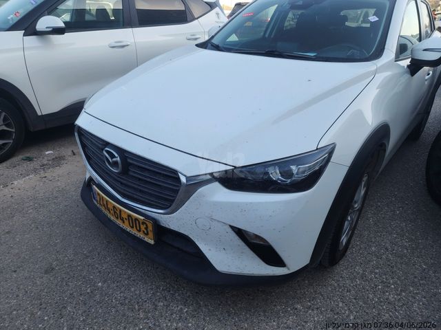 מודעת רכב מאזדה CX-3
