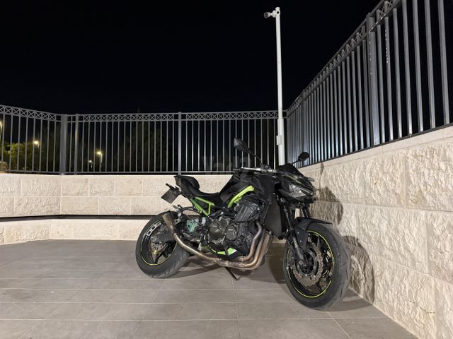 מודעת רכב קאוואסאקי Z900