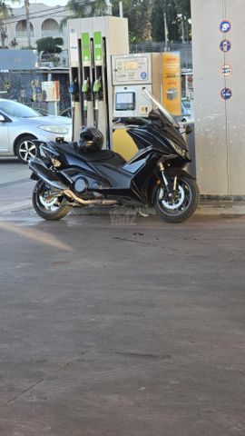 מודעת רכב קימקו AK 550