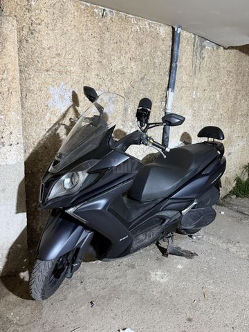 מודעת רכב קימקו דאון-טאון 350