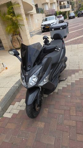 מודעת רכב סאן יאנג ג'וי-מקס 250 XI